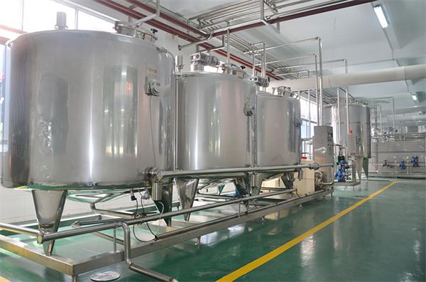 含气碳酸饮料成套设备厂家 制作盐汽水全自动设备（SG胜游亚洲定制）